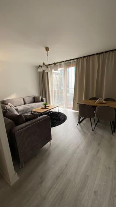 Stunning Modern 2Bed Apt Near Dublin City& Airport Exteriör bild